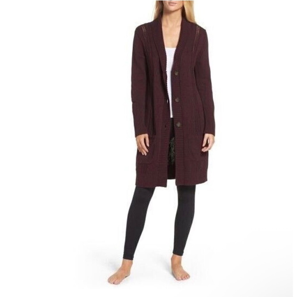 UGG Burgundy Long Button Front Cardigan Sweater XS S Cabincore 100%‎ Cotton